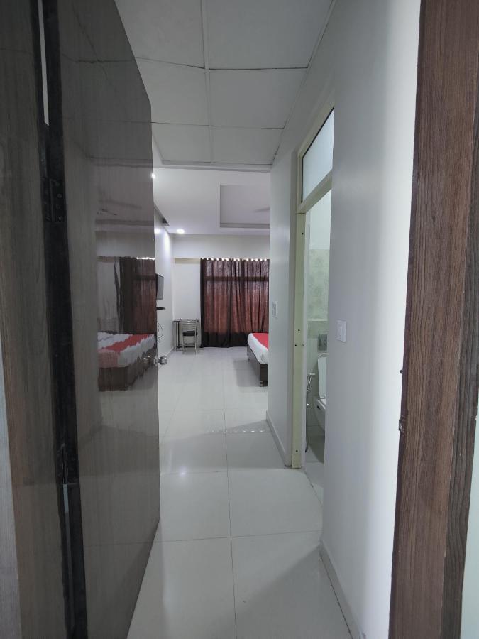 Hotel Kailash Mansarovar And Banquet Hall Bareilly Esterno foto